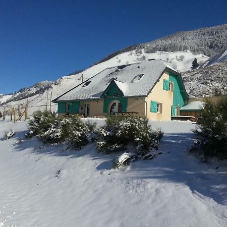 Gite De Montagne Du Plateau De Lhers- Accueil Randonneurs Accous Екстер'єр фото