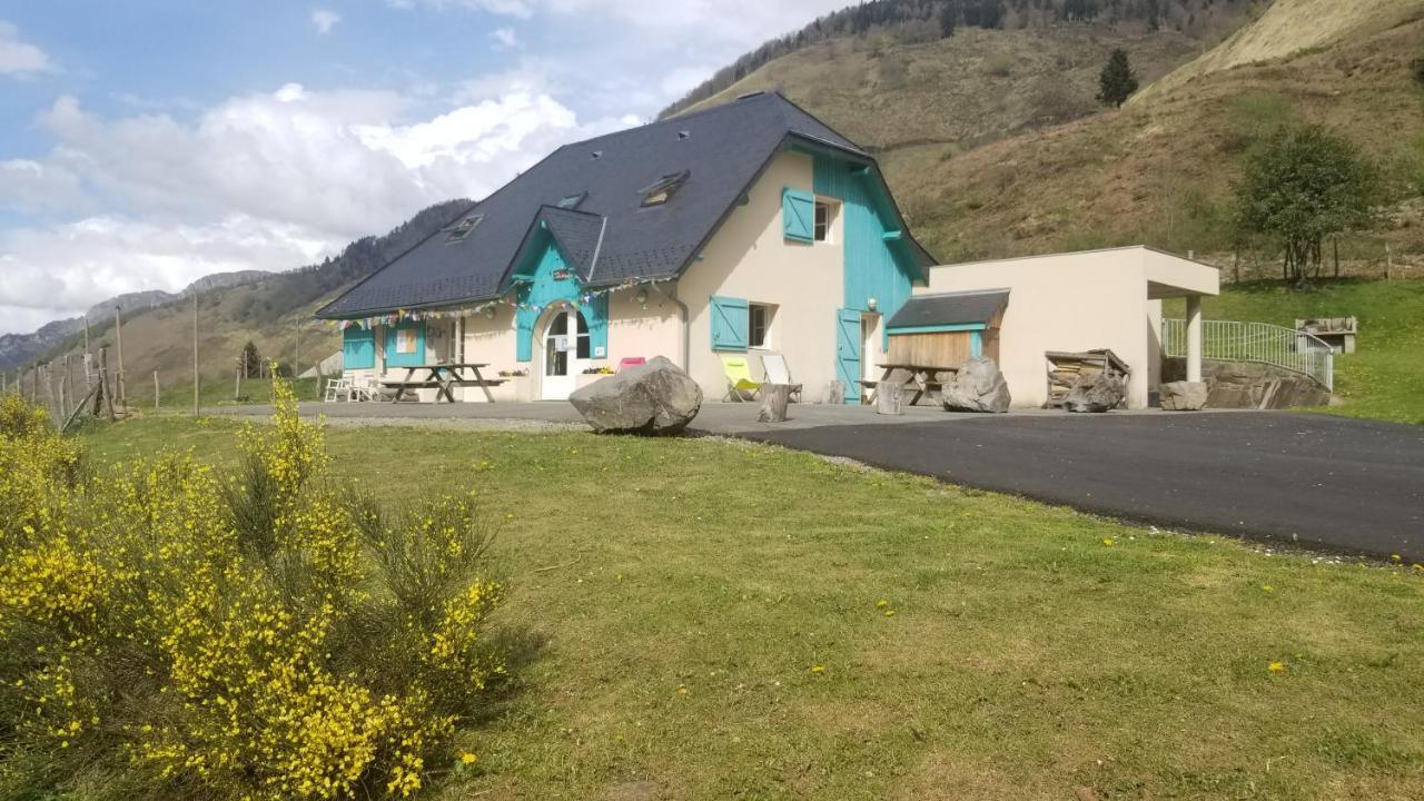 Gite De Montagne Du Plateau De Lhers- Accueil Randonneurs Accous Екстер'єр фото